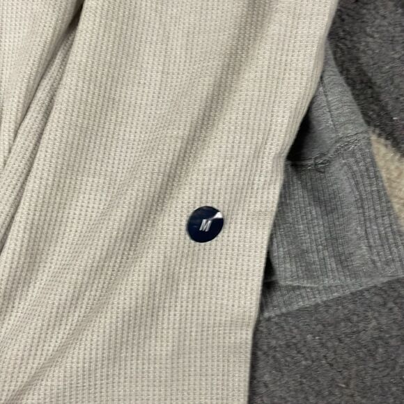 Hollister Bundle - Picture 7 of 13